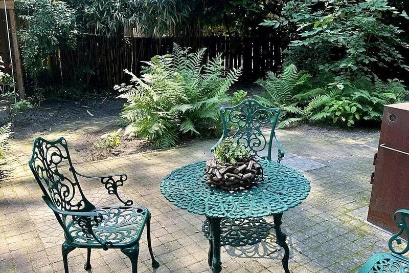 Bungalow 4 persons in Lanaken