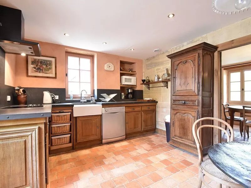 Mansion in Lantheuil France with Garden