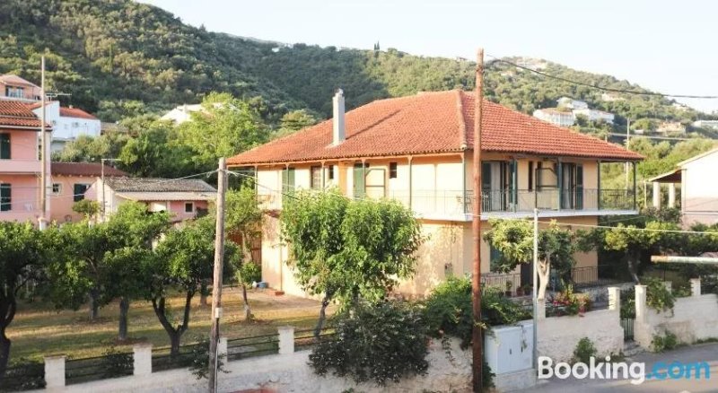 Cosy Budget Rooms To Rent In Ipsos Corfu