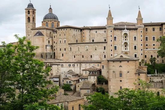Tour Guidati Urbino Pesaro Gradara