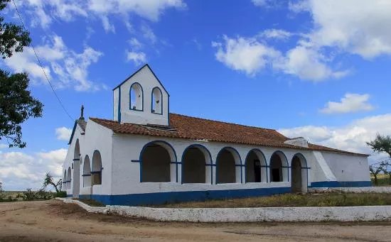 Lapide da Igreja de Nossa Senhora de Entre-Aguas