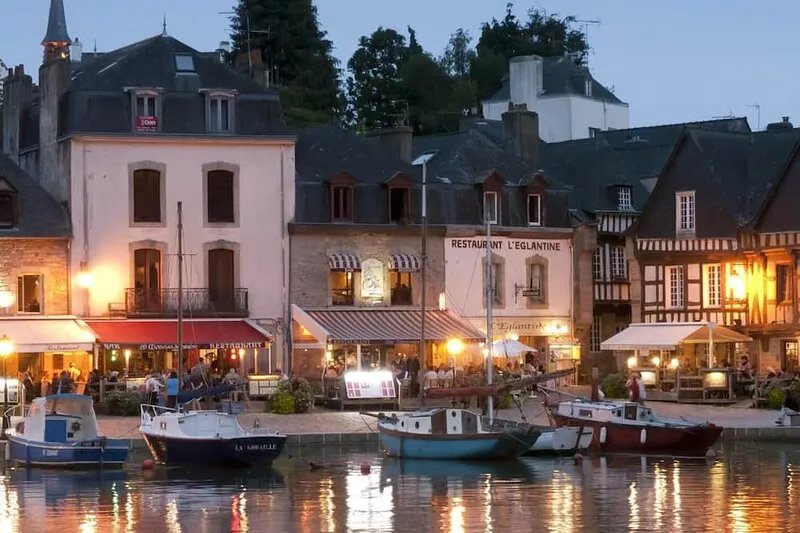 Gite with SPA (jacuzzi) available in Morbihan, 30 minutes from the sea