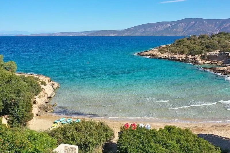 Exclusive Beachfront Villa with Swimming pool