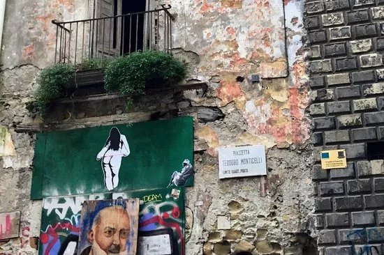 Kid-friendly Guided Tours of Naples for Families with Children