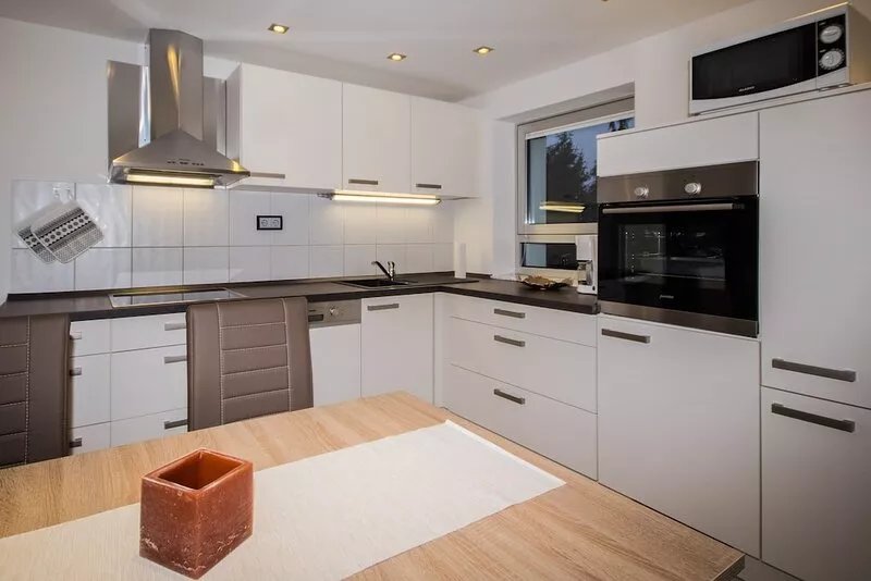 Modern, newly renovated **** - apartment in a quiet location on the outskirts