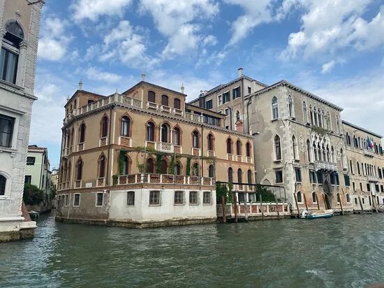 Palazzo Loredan dell'Ambasciatore
