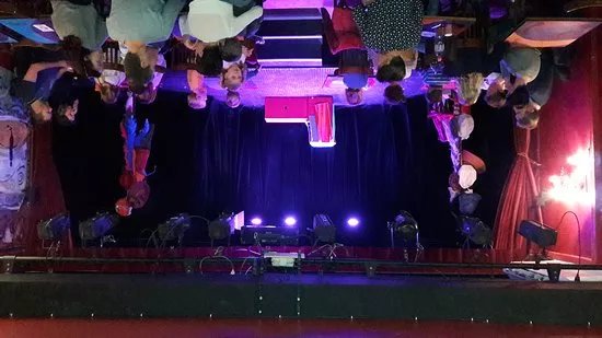 Le Complexe Cafe-Theatre