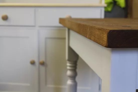 Kerri's Farmhouse Pine