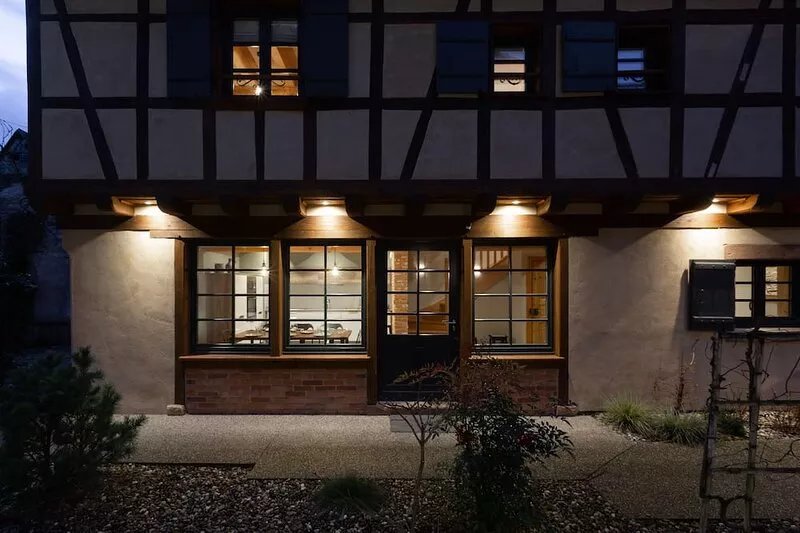 Magnificent XVIIIth century farmhouse, in the heart of the Alsace vineyard.
