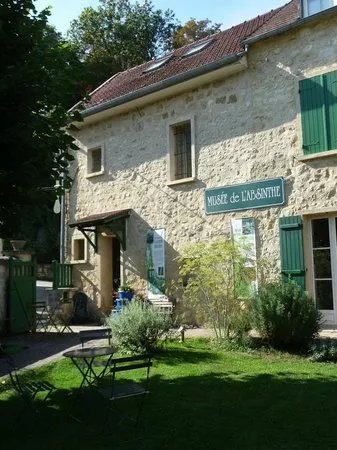 Absinthe Museum (Musee de l'Absinthe)