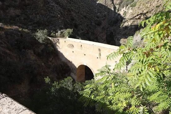 Puente Nazari de Tablate