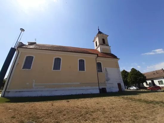 Holy Spirit Roman Catholic Church