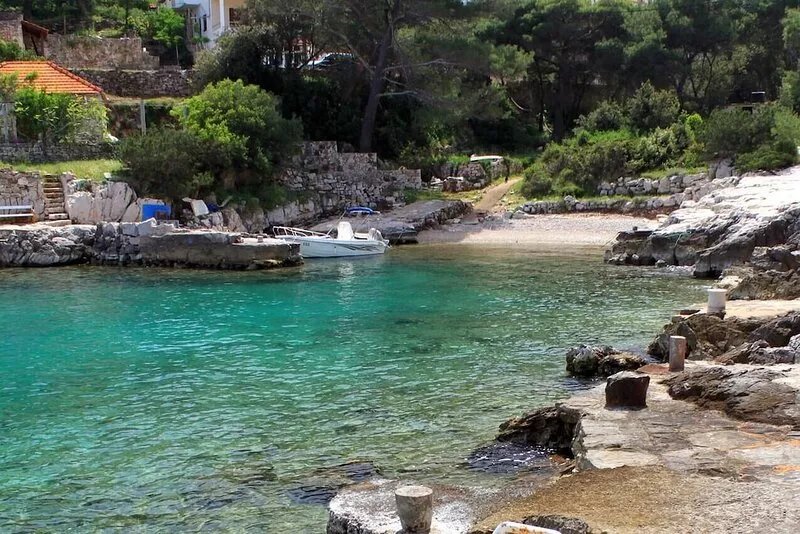 Three bedroom apartment with terrace Mudri Dolac, Hvar (A-4042-a)