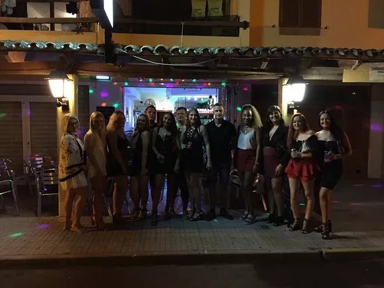 Andy's Bar