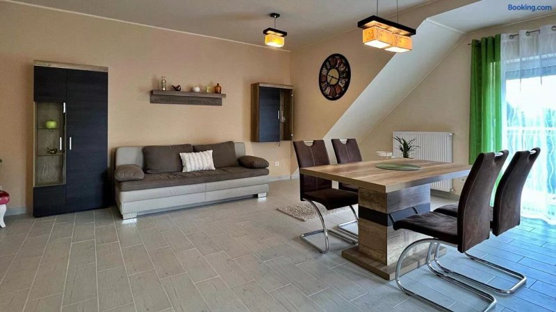 Garden City Apartmanhaz