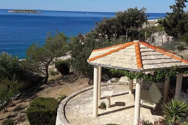 One bedroom apartment near beach Sevid, Trogir (A-14790-c)
