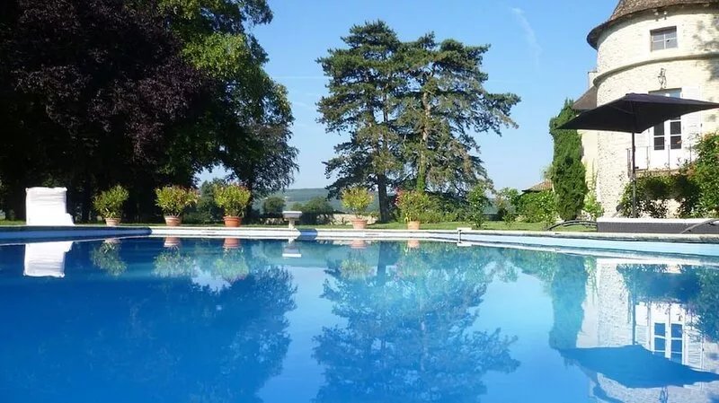 Charming cottage for 6 people in the old castle keeper's house
