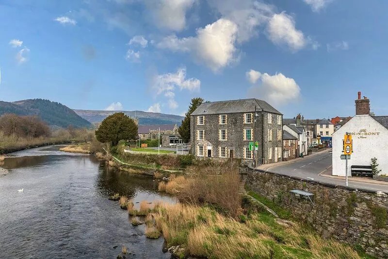 Gorgeous 1 Bedroom Apartment