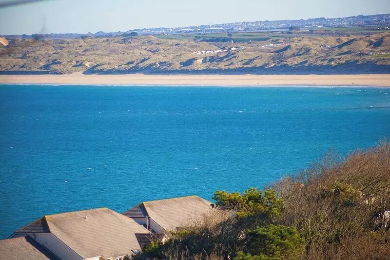 Trenoweth Lodge | Large luxury house with hot tub in Carbis Bay, St Ives
