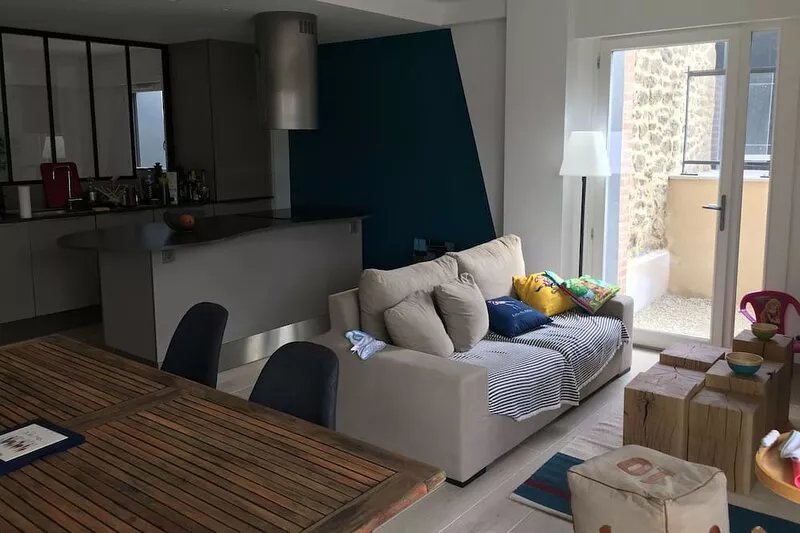 Appart with terrace and garden at 300m beach