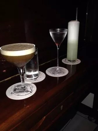 The Bar With No Name