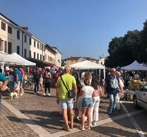 AnticaMente ad Aviano - Mostra-Mercato dell'Antiquariato