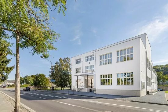Kulturno-kreativne Centrum Hviezda