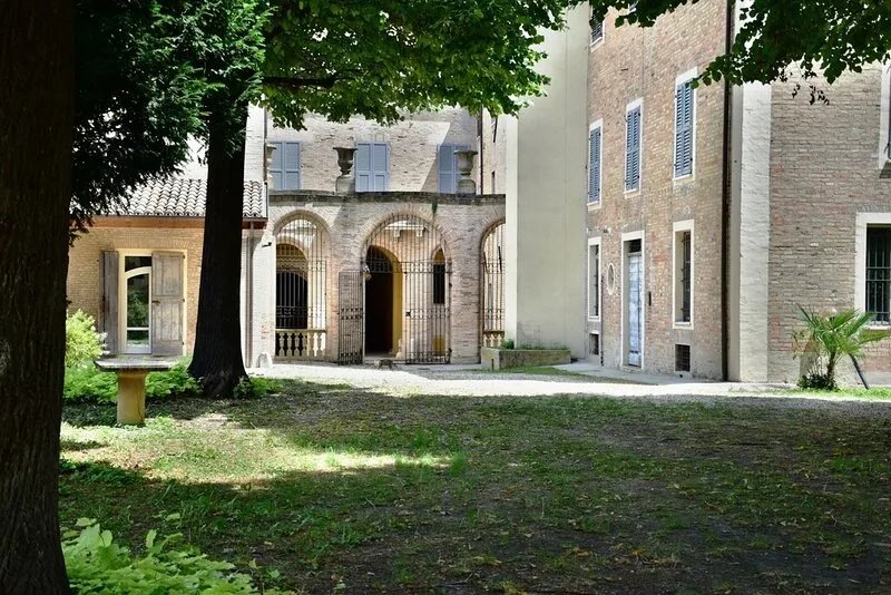 Palazzo Alavolini-the Loft Suite. Historic center. 10 minutes walking to the