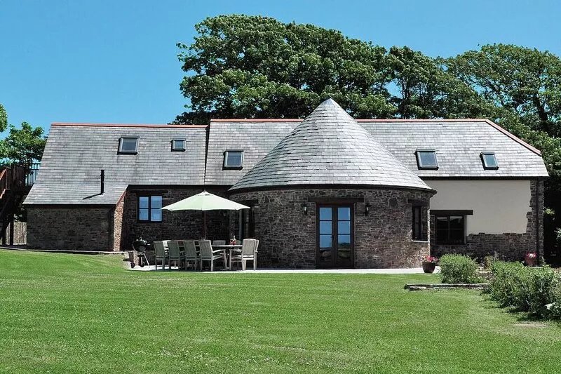 5 bedroom accommodation in Hartland, Bideford