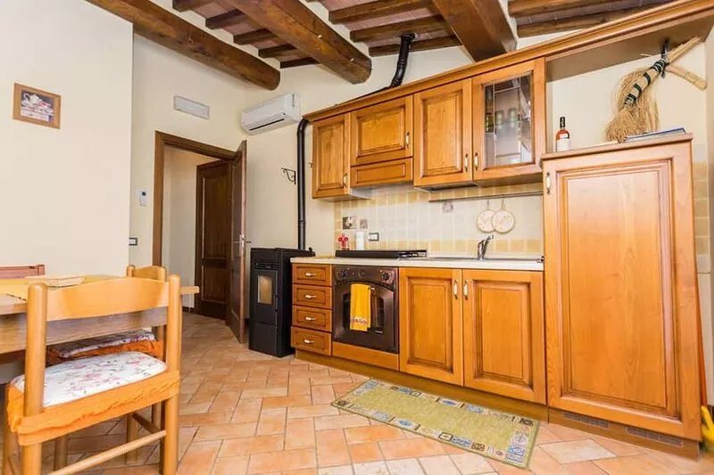 La Casa Del Sole - Two Bedroom Villa, Sleeps 6