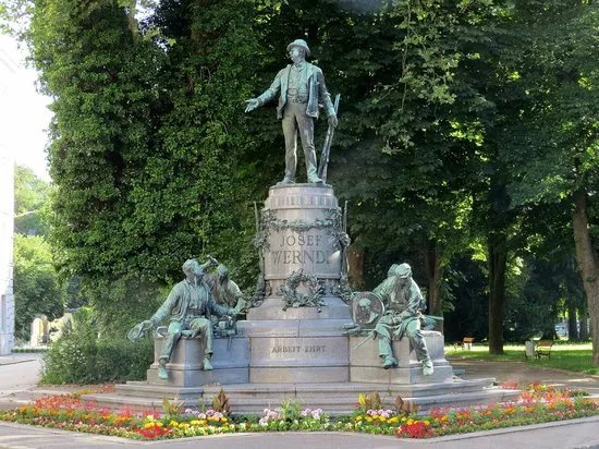 Josef Werndl Denkmal