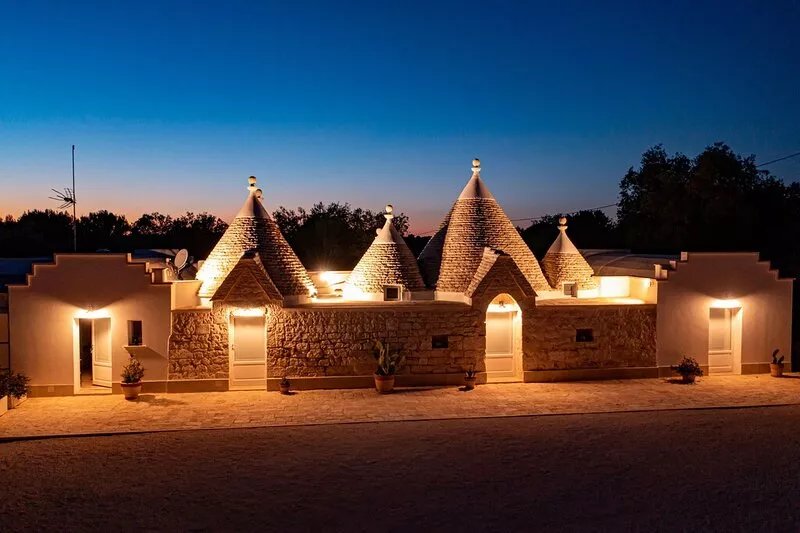 TRULLI PIETRAVERDE GUEST HOUSE