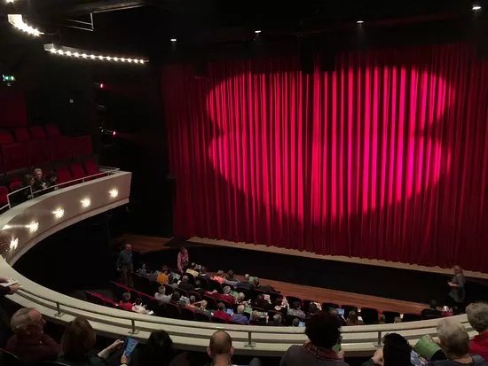 Isala Theater