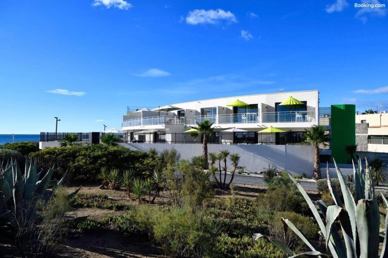 The Nautilia Luxury Residence - Reserved For Couples