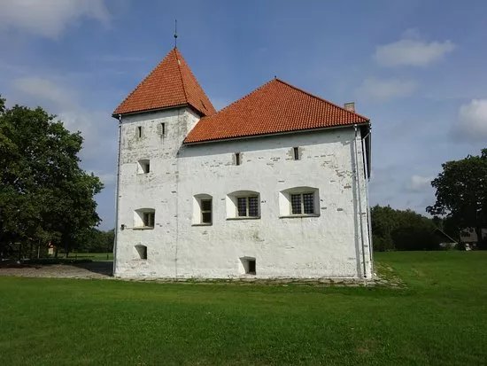Purtse Fortress Residence