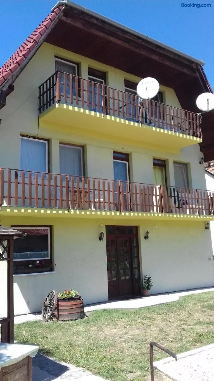 Apartmanhaz Balatonfenyves