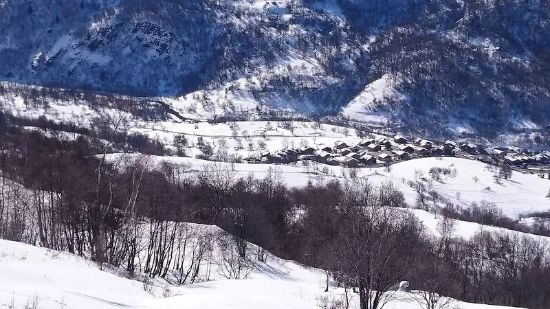 DELIGHTFUL APARTMENT 2 PIECE THE SLOPES