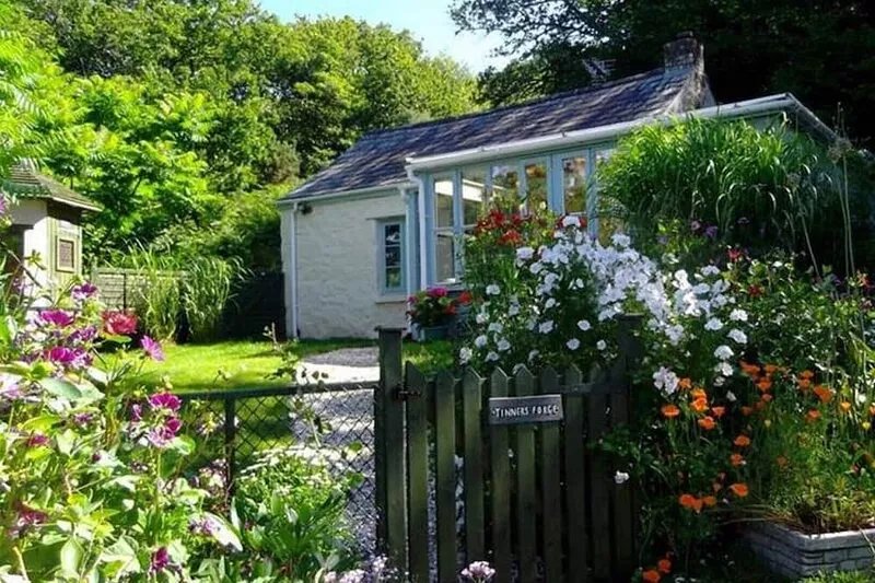 Tinners Forge, a pretty cottage near Mevagissey