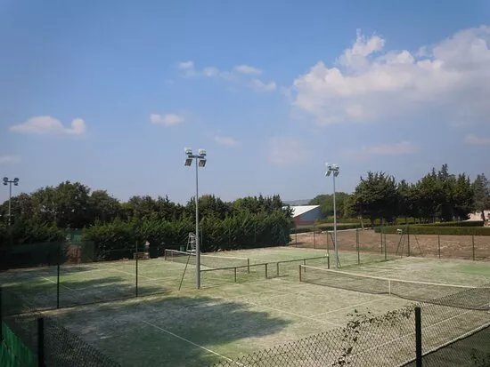 Country Club Tennis Academy