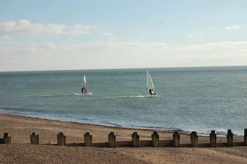 St Marys, Hayling Island -  a bungalow that sleeps 6 guests  in 3 bedrooms