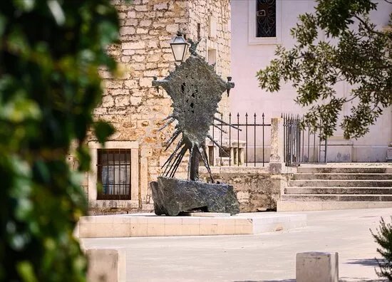 The Cross-Bearer’s Memorial