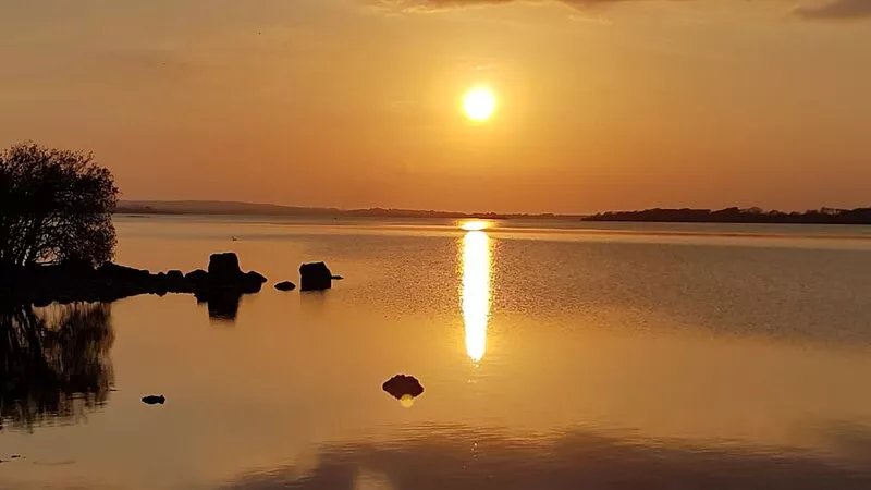 Cottage on Lough Ree / River Shannon in the heart of Ireland