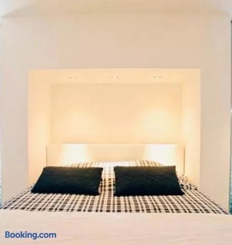 Casa Lila Homestay, Meia Praia Beach, Lagos Villas Series