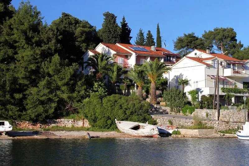 Two bedroom apartment with balcony and sea view Vrboska, Hvar (A-540-a)