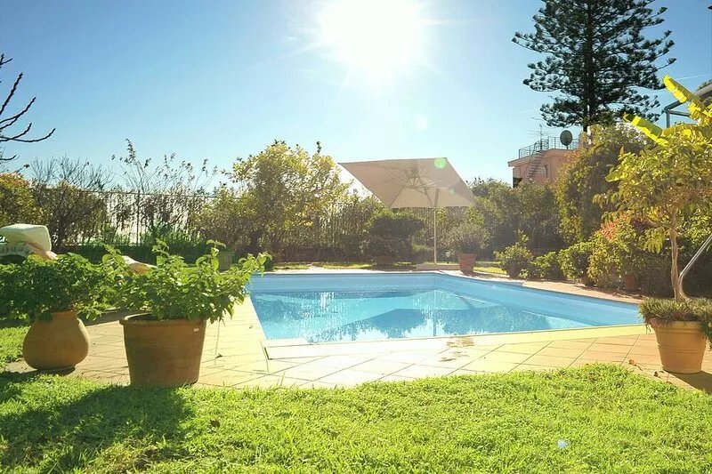 Magnificent Villa with private pool and garden
