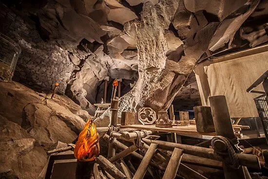 Grotte de la Pierre de Volvic