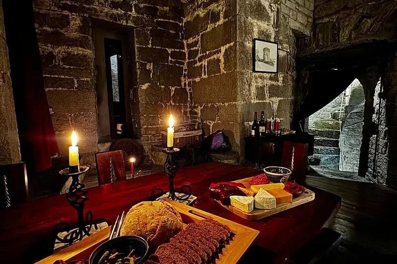 Ballindooley Castle 10 minutes to Galway City