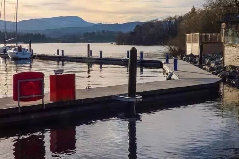 CONISTON NUMBER 9, family friendly, with pool in White Cross Bay