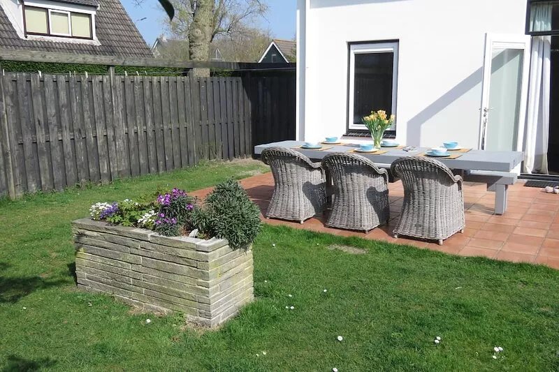Spacious cozy and comfortable villa (135m²) by the beach and dunes