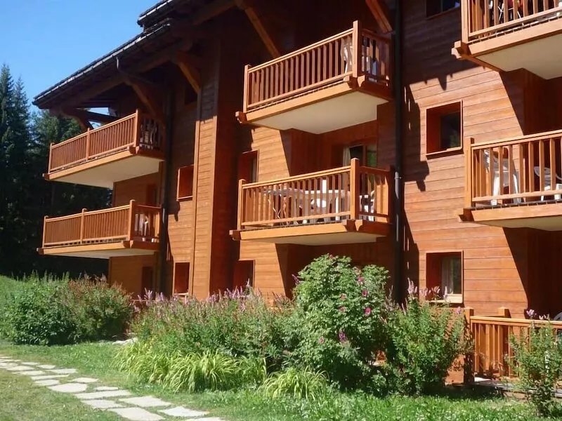 Les Arcs 1800: Apartment high standing,on ski slopes,swimming pool, steam bath